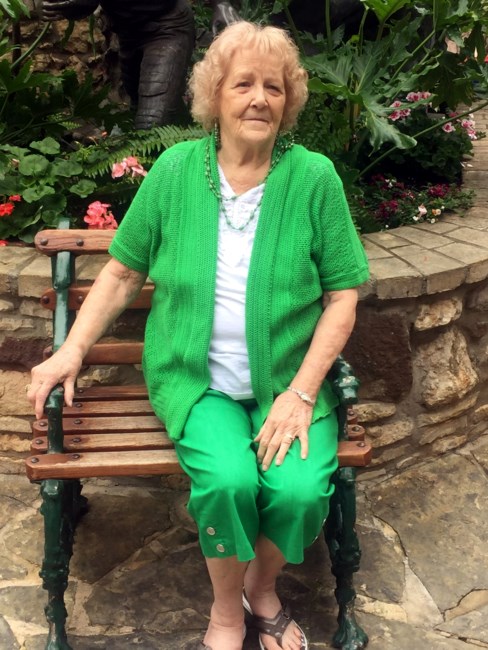 Obituary of Evelyn Williams