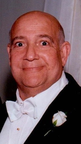 Obituary of Robert Arno Strauss