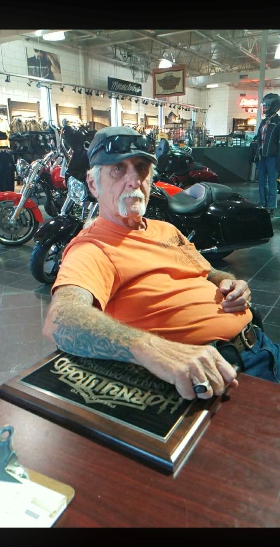 Obituary of Willard Dean Newcomer