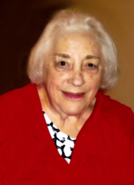 Obituary of Aileen Doris "Dee" Mantell