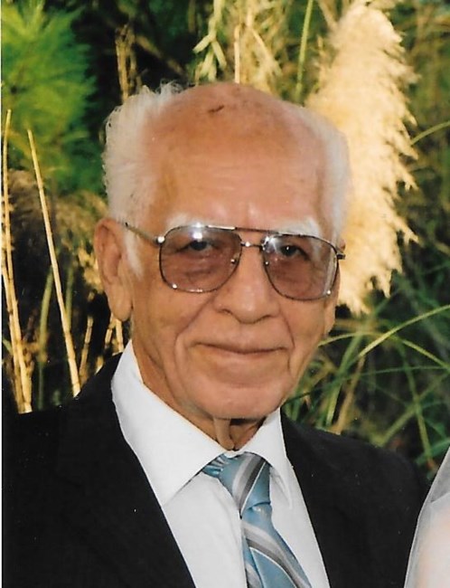 Obituary of Roy R Mullins