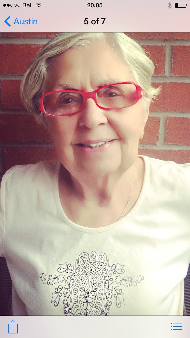 Obituary of Lois Thomson