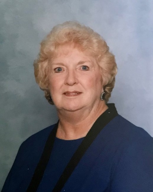 Obituario de Elizabeth Holmes Van Deusen