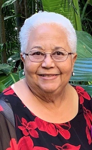 Obituary of Leomares "Grandma" Santana