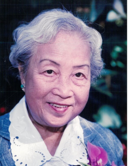 Obituario de Ms. Man Yee 郭敏儀 Kwok