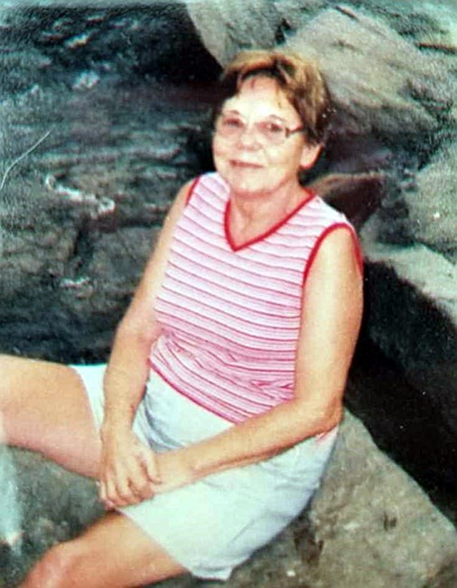 Obituario de Vivian Jeanette Sanders