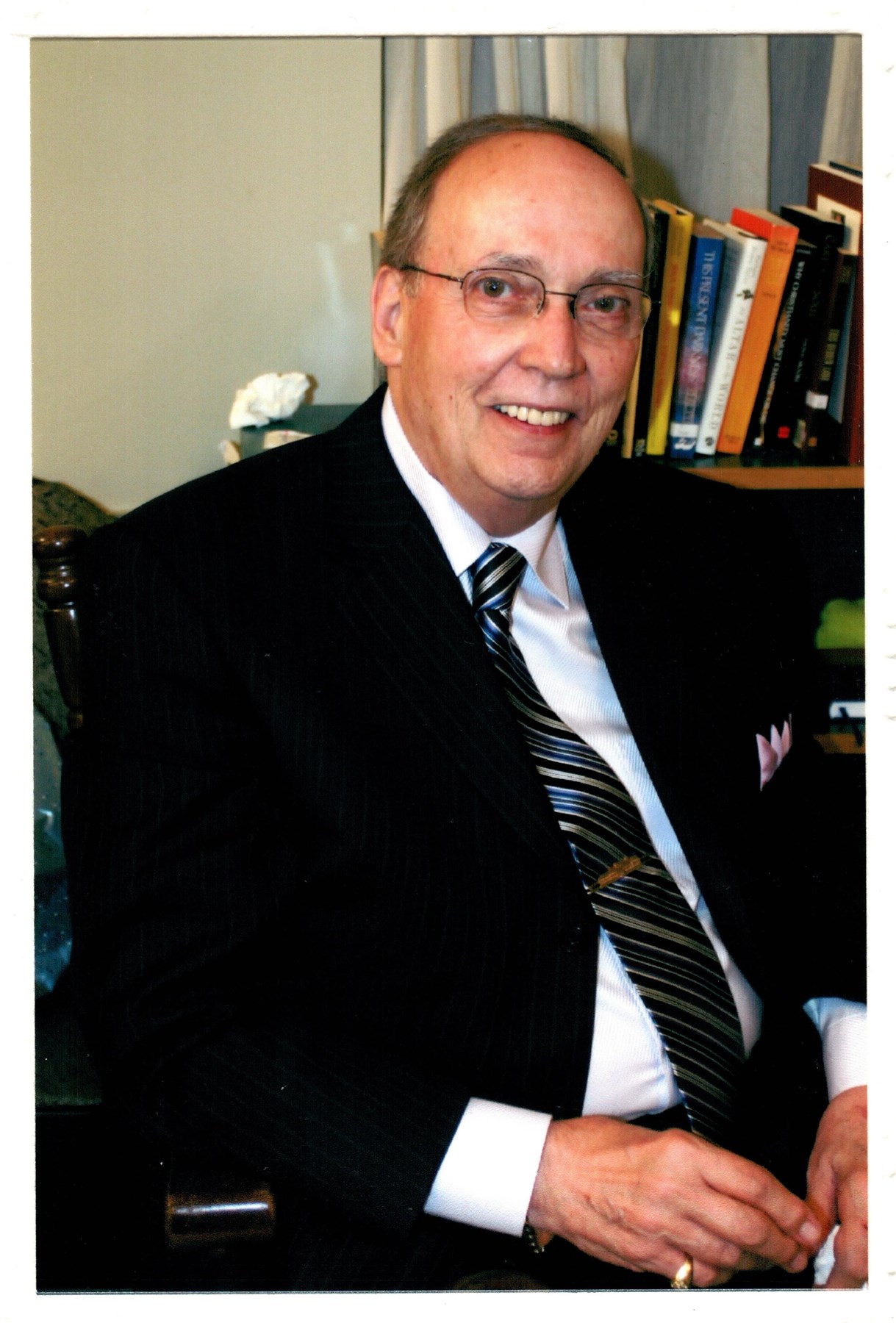 Obituary of Howard Wade Maundrell