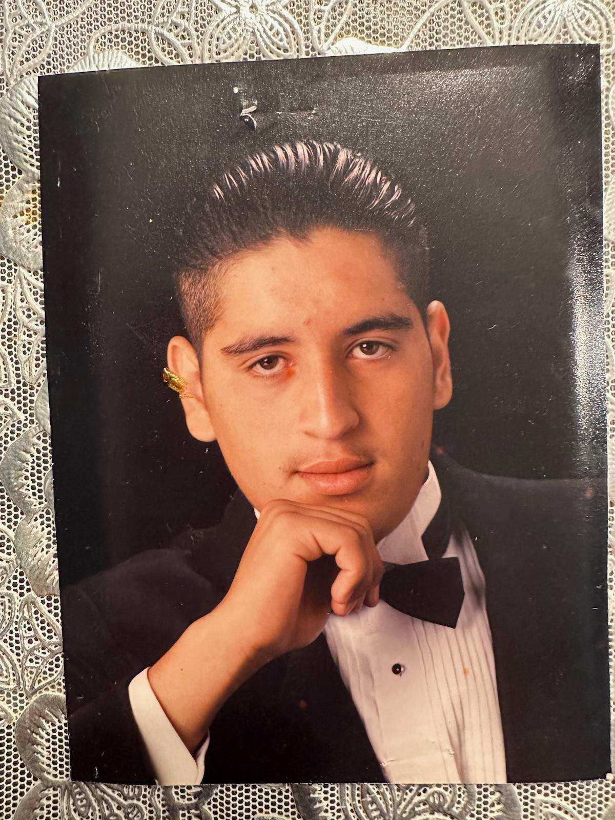 Obituary of Edgar Contreras Hernandez