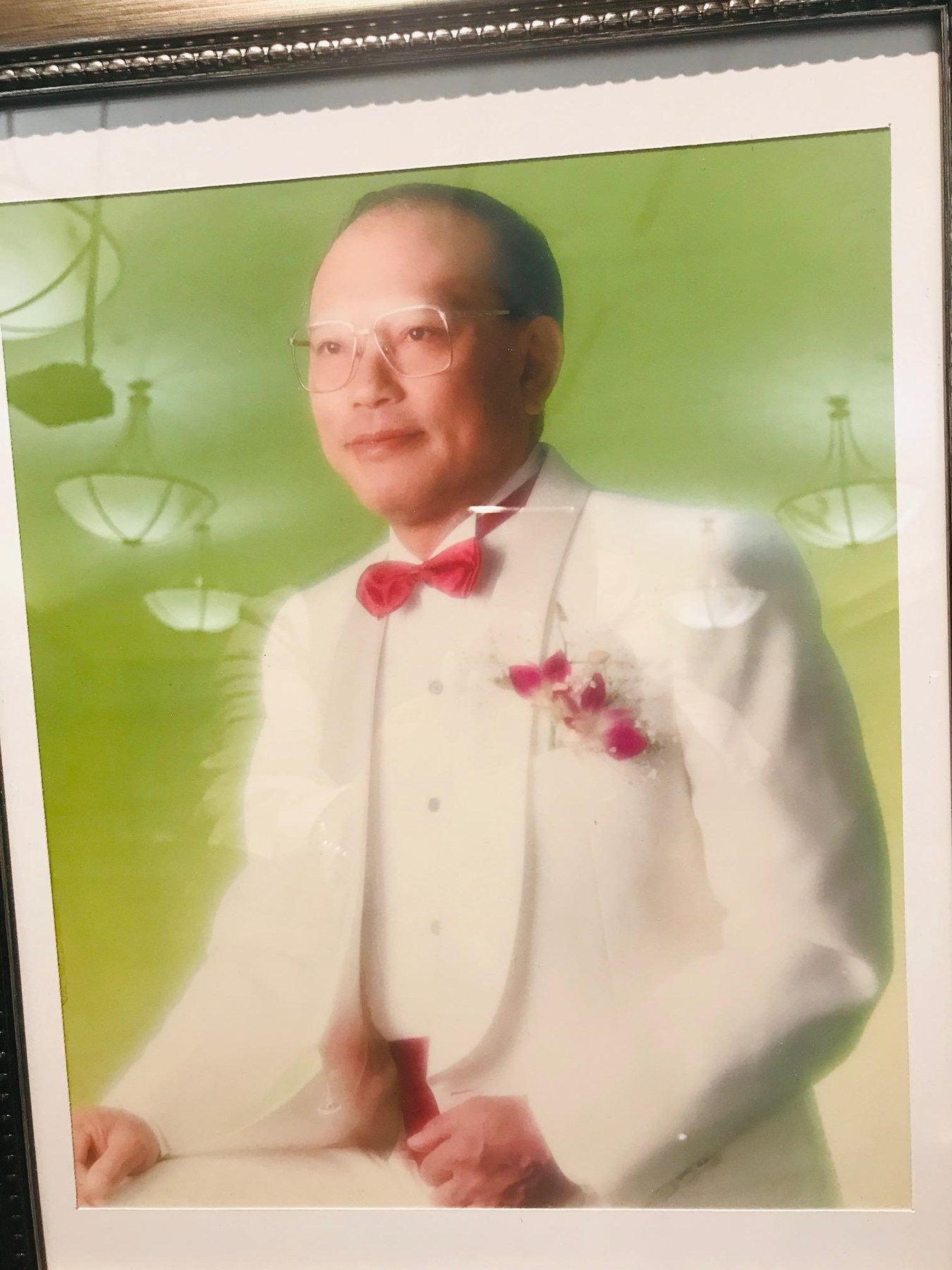 Obituary of Lin Sen Lu 陸林森