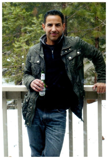 Obituary of Noey Flores Reyes