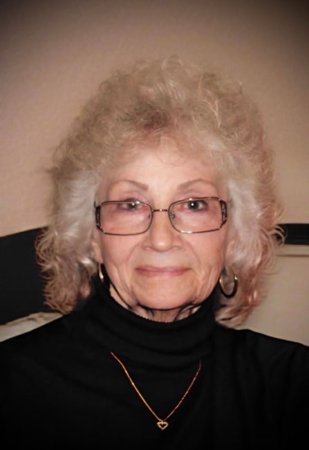 Obituary of Nadine Campbell