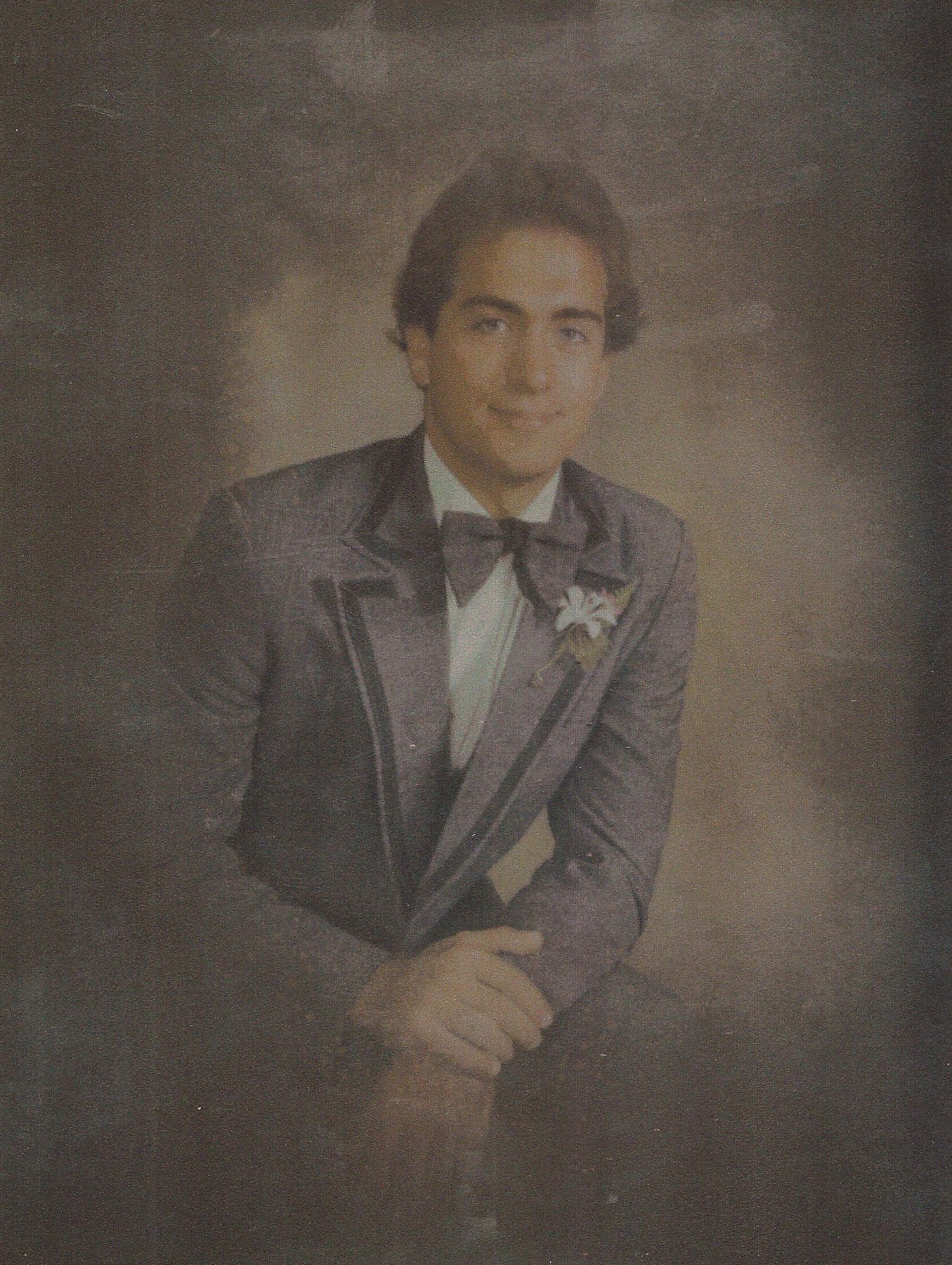 Obituario de Dr. Harilaos Ladas