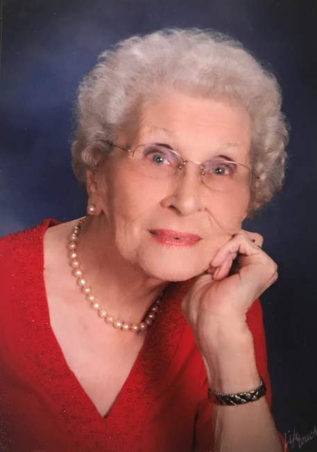 Obituary of Gloria Mae Lorenzana
