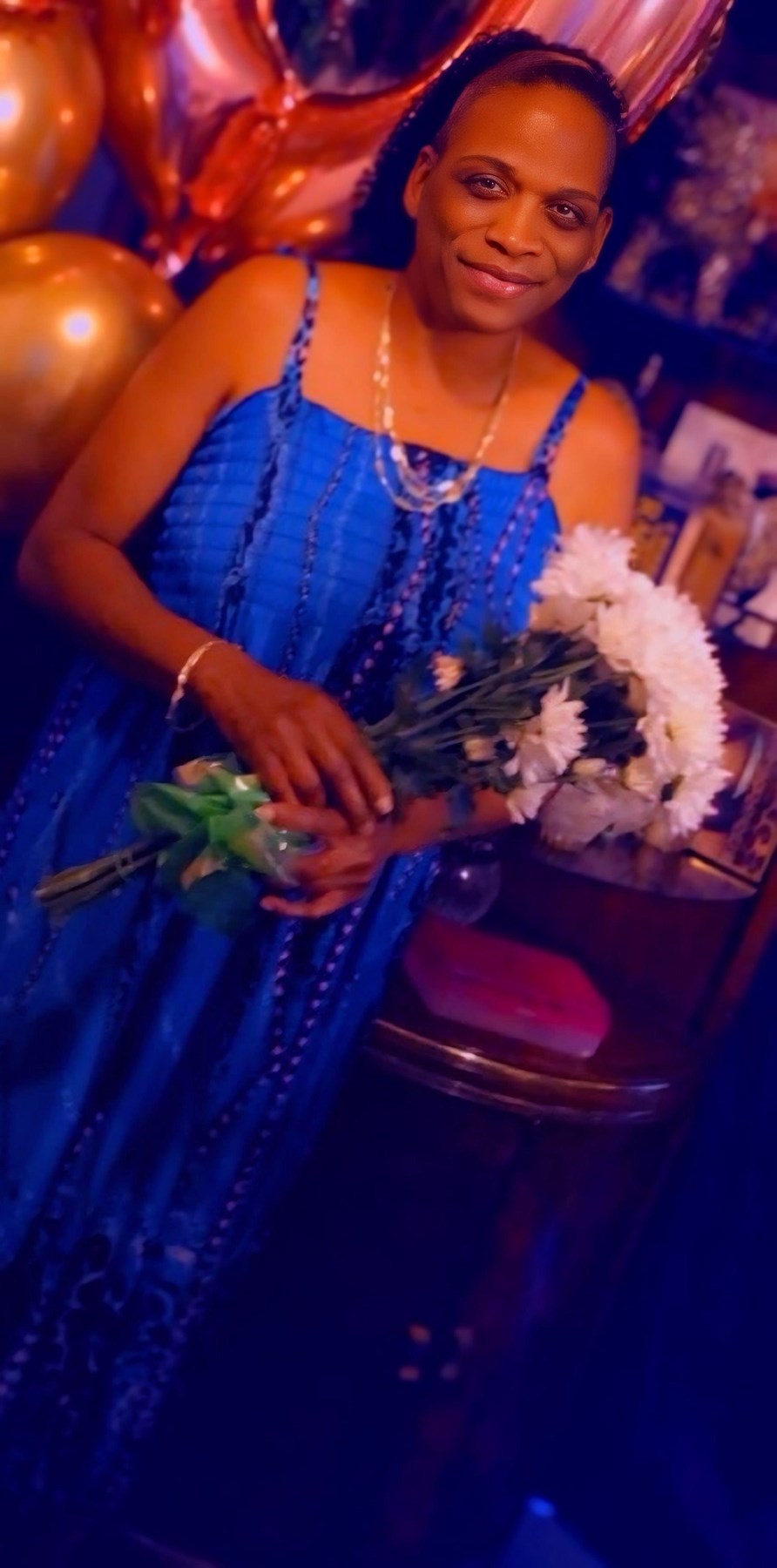 Obituary of Gale Yvonne August