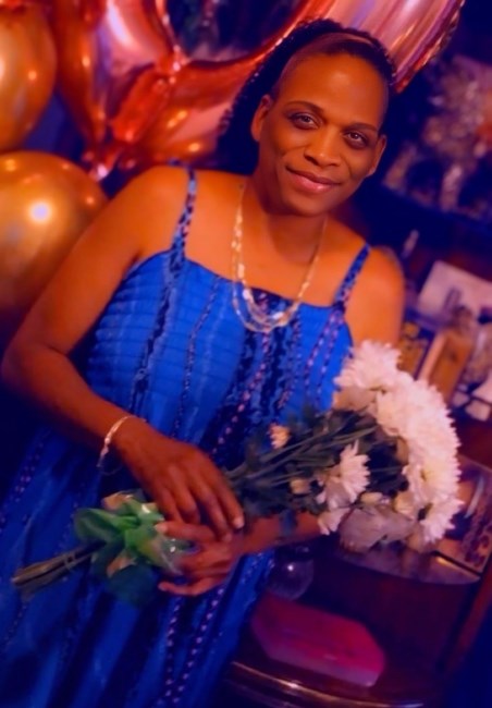 Obituary of Gale Yvonne August