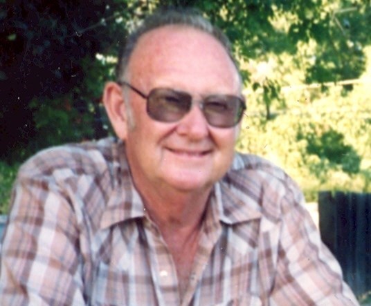 Obituary of Tex T. Wallace
