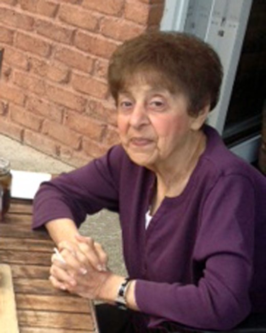 Obituary of Janet T. Farrah