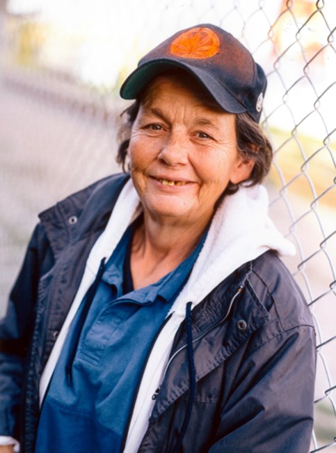 Obituary of Helen Ross