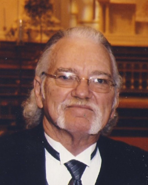 Obituary of Robert Louis McInnis