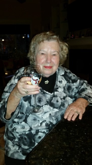 Obituary of Anneliese Heimbach Fritts