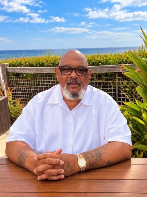 Obituary of Raul Mauricio Abrahams