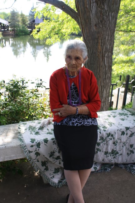 Obituary of Margarita Calderon