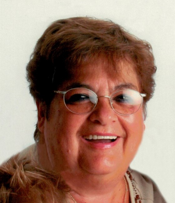 Obituary of Nadelyn Roiter