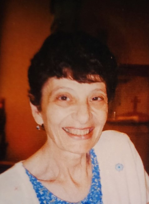 Obituary of Linda V. Nareau