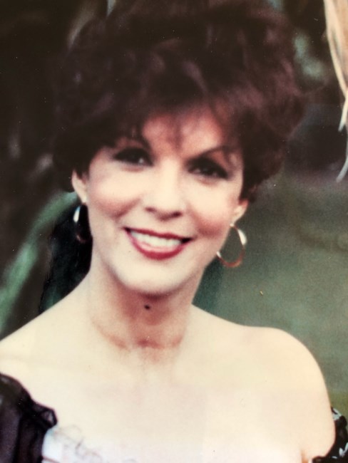 Obituary of Dolores Ross