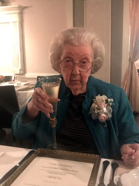 Obituary of Doris J. Maige