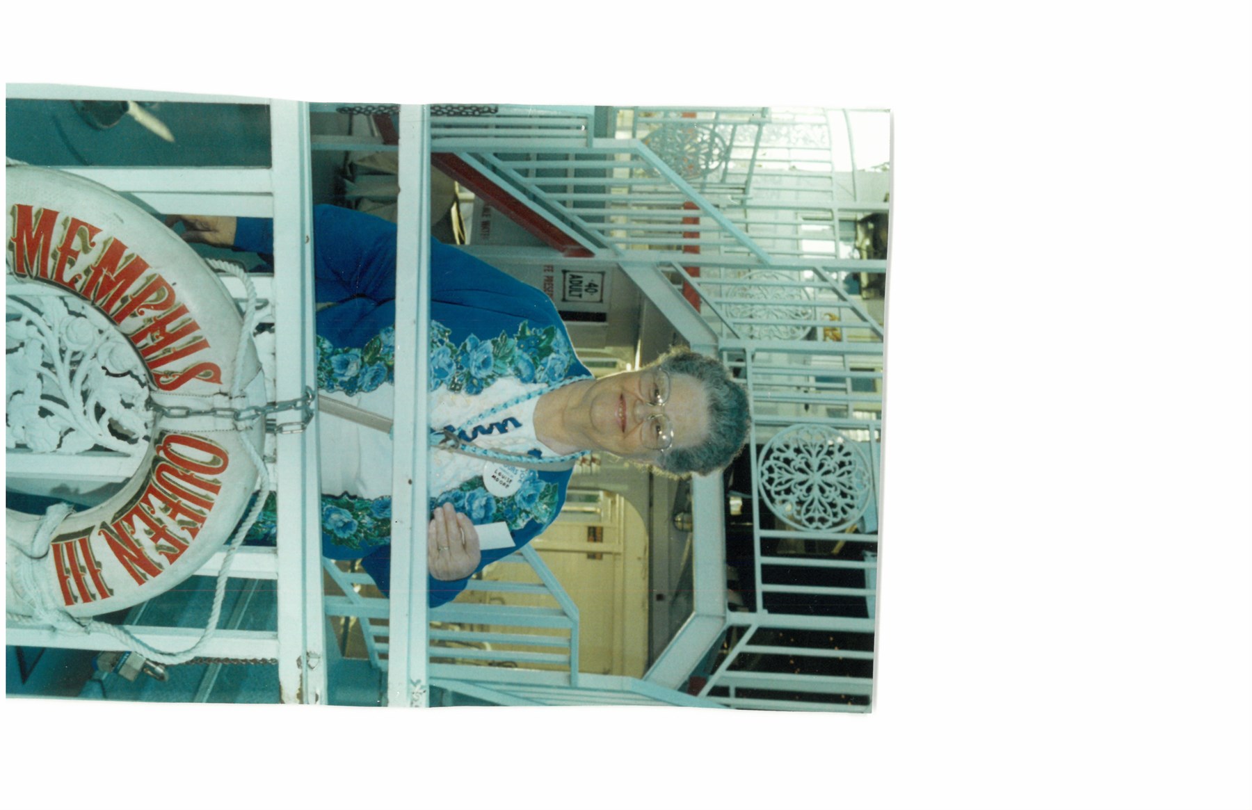 Obituary of Louise Valerie Moore