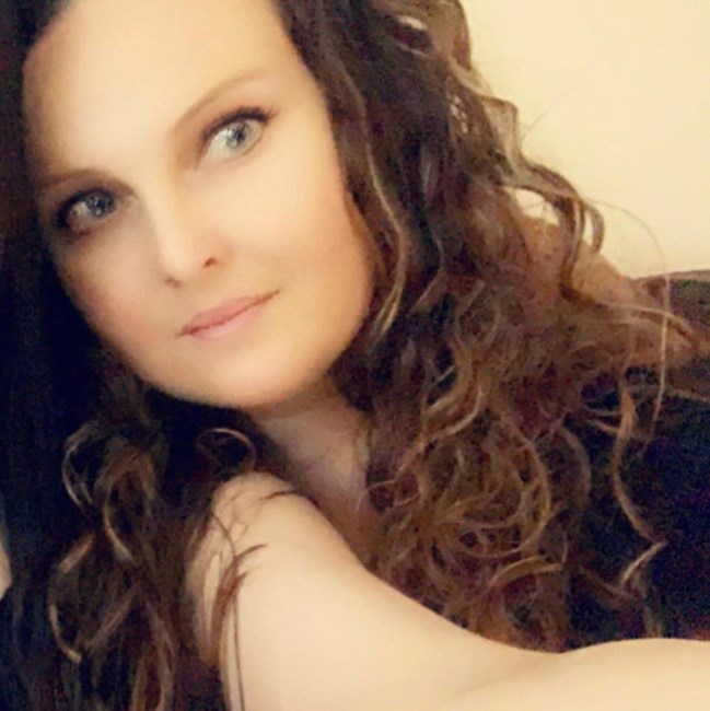 Obituary of April Elaine Galligan