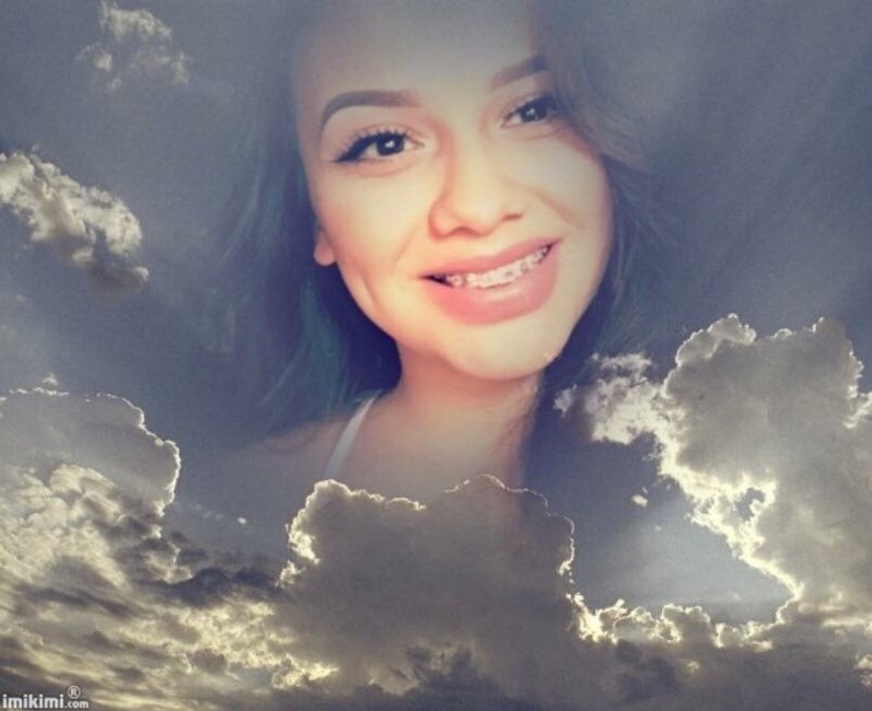 Obituary of Claudia "Michi" Flores Orantes