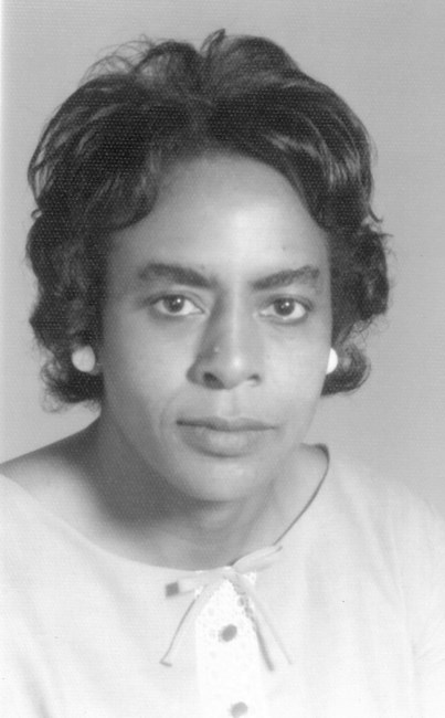 Obituario de Annie L. Sancho