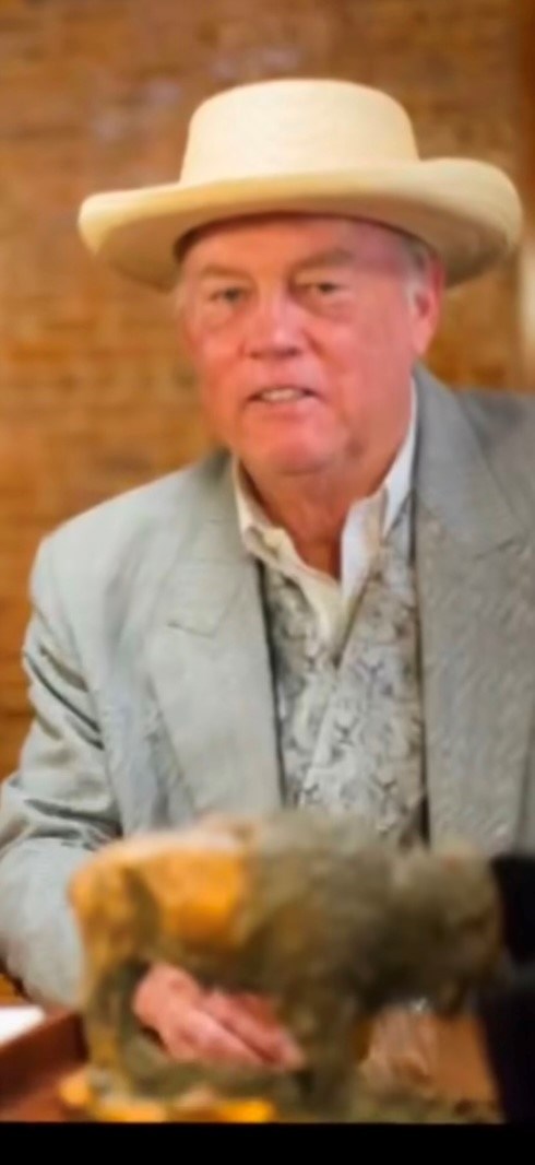 Obituary of Lindsay Ocker