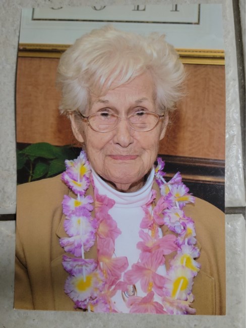 Obituary of Phyllis J. Sowers