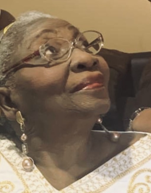 Obituary of Yolande Jolly