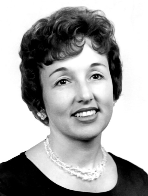 Obituary of Naomi Joyce Calvert