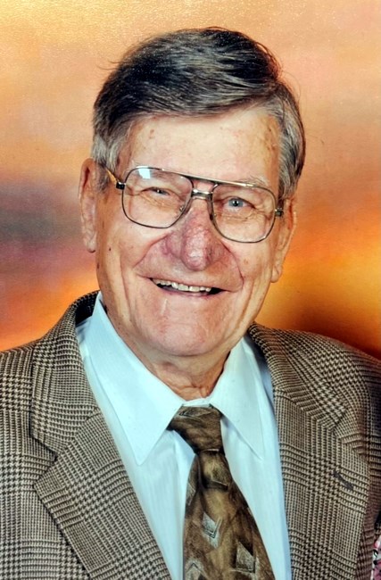 Obituary of Lloyd Thomas Parker