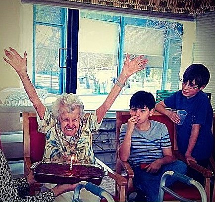 Obituary of Alice M Davis