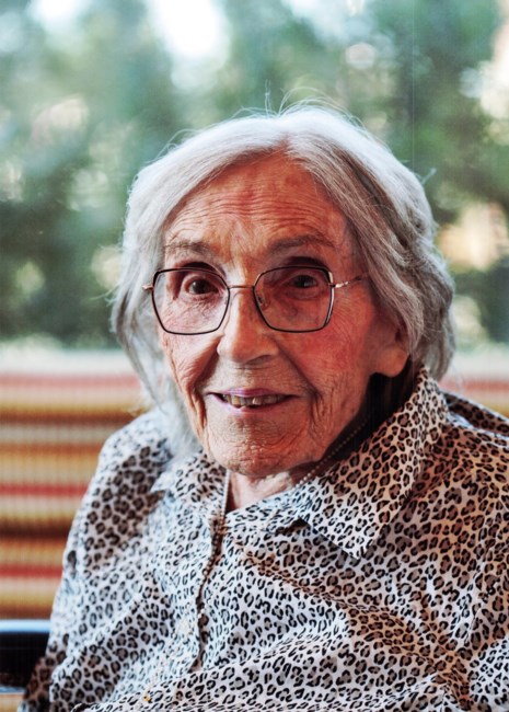 Avis de décès de Joan Winifred Maria Ward