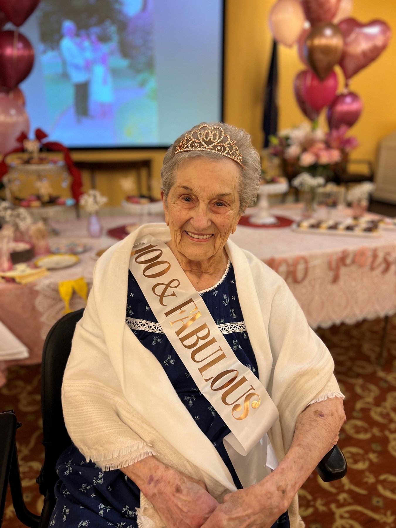 Obituary of Elaine Ellis Johnson Cousins