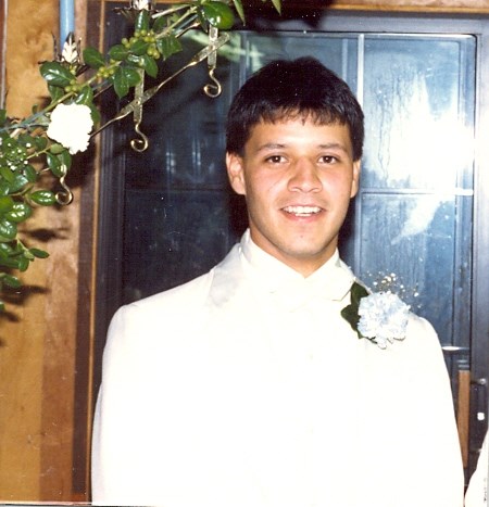 Obituary of Ronnie Chavez