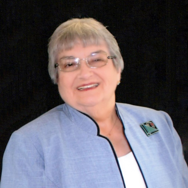 Obituary of Loretta Lois Schlobohm