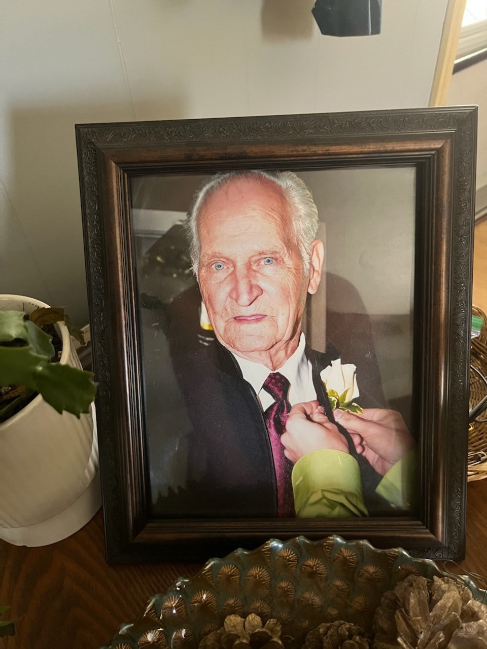 Obituary of Cecil W. Robertson