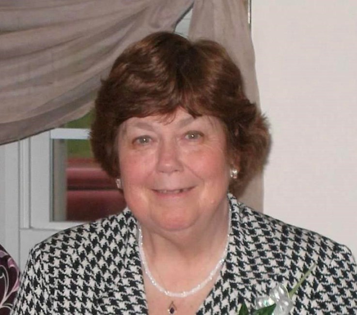 Avis de décès de Evelyn M. Roman