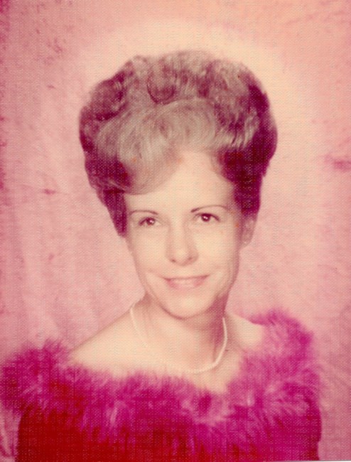 Obituary of Carolee Crenshaw Hilley