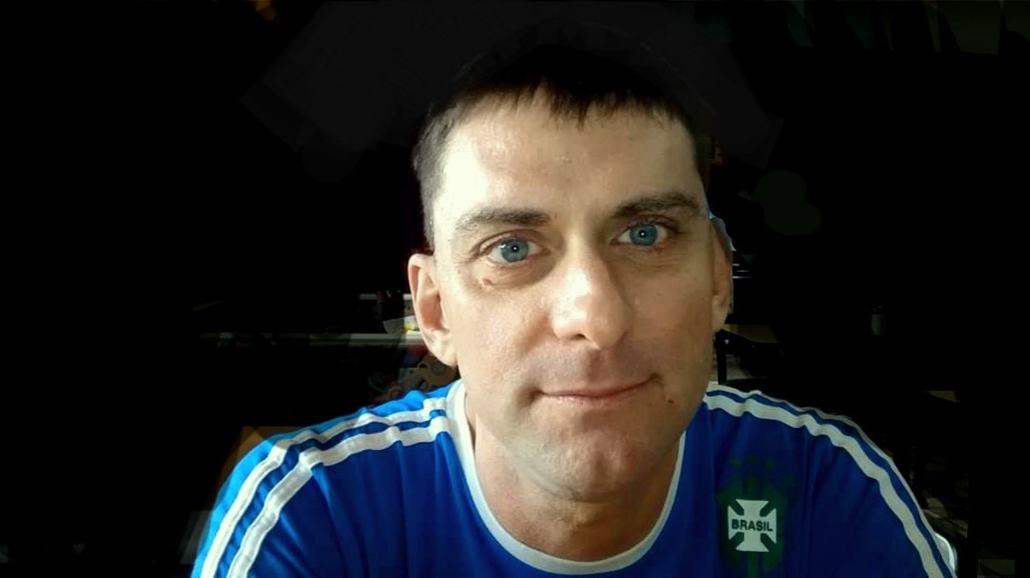 Obituary of David Giles Madray