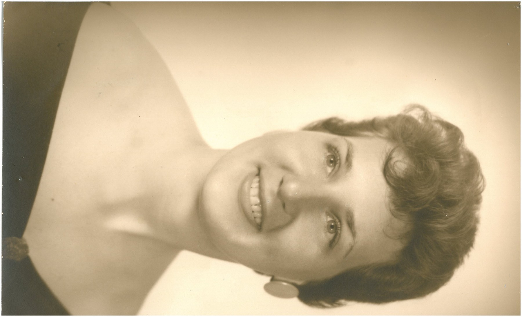 Obituary of Shirley Gail McDowell Cox