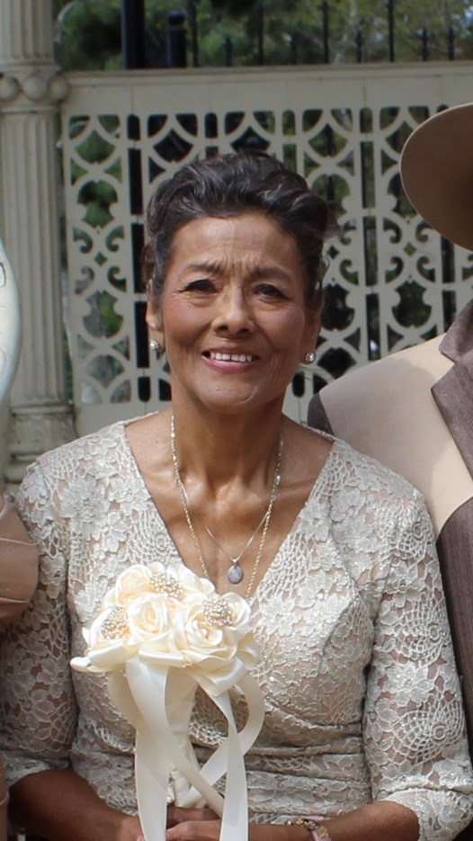 Obituary of Esperanza "Cata" R Alvarez-Zuniga